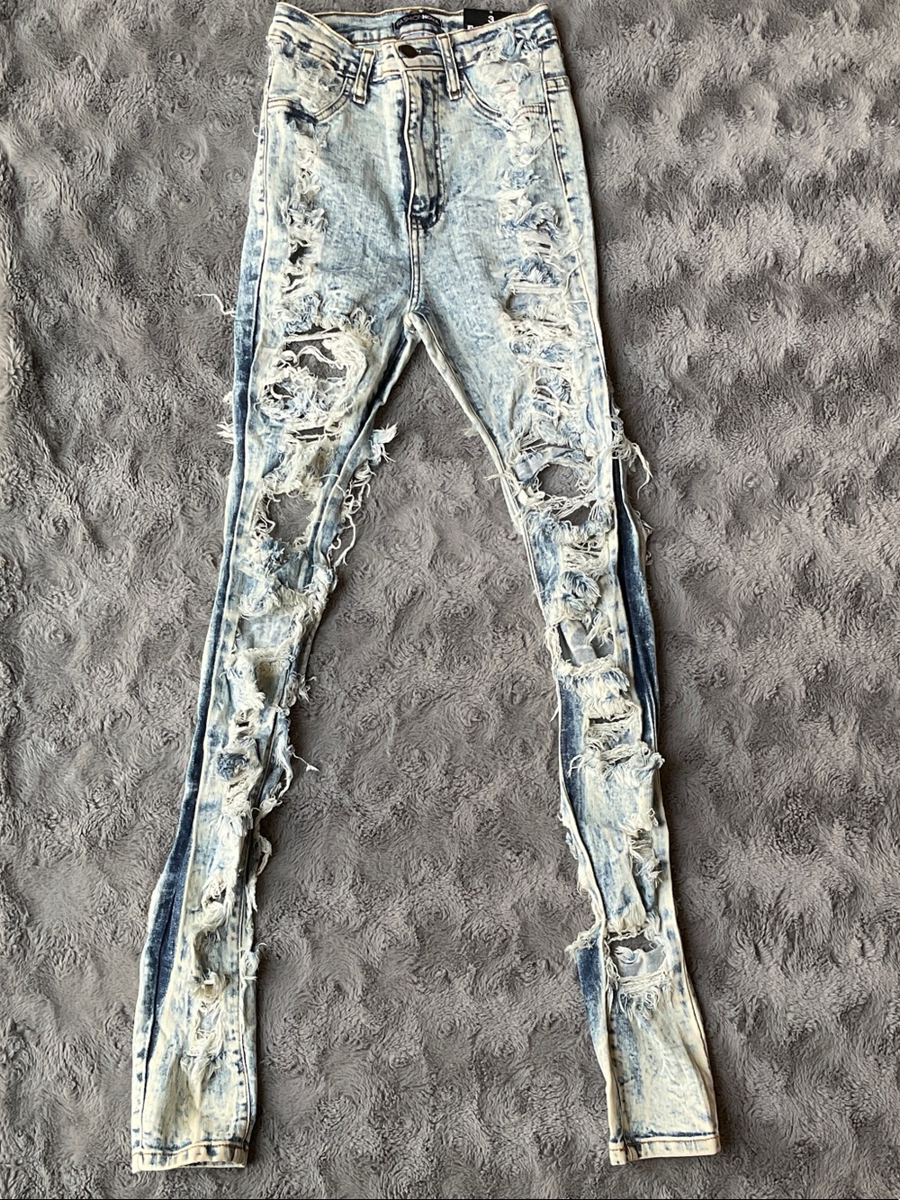 Light Blue Acid Wash Ripped Skinny Jeans